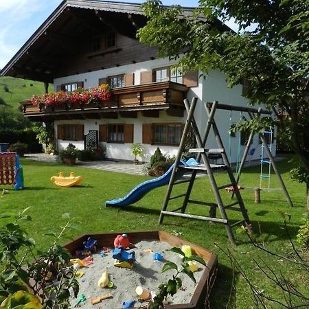 호흐필츤 Gaestehaus Glaagut - Familie Hain 빌라 외부 사진